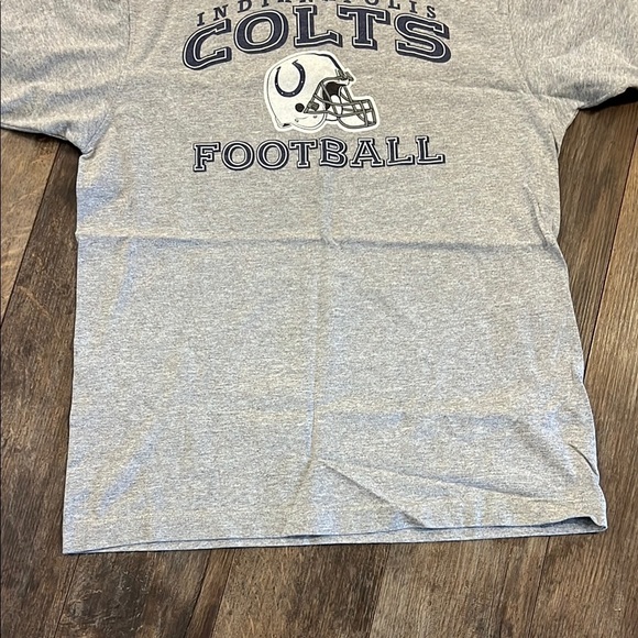 Reebok Colts- Gray Crew Neck Short Sleeve T-Shirt - Picture 6 of 10